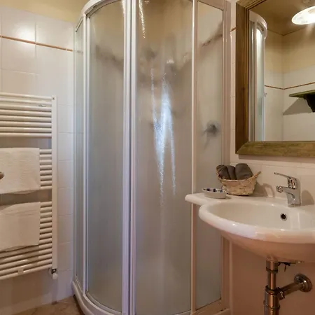 Le Debbiare-17 By Interhome Apartmán